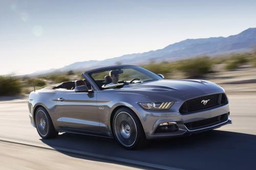 Ford Mustang Convertible (2015) - picture 1 of 9