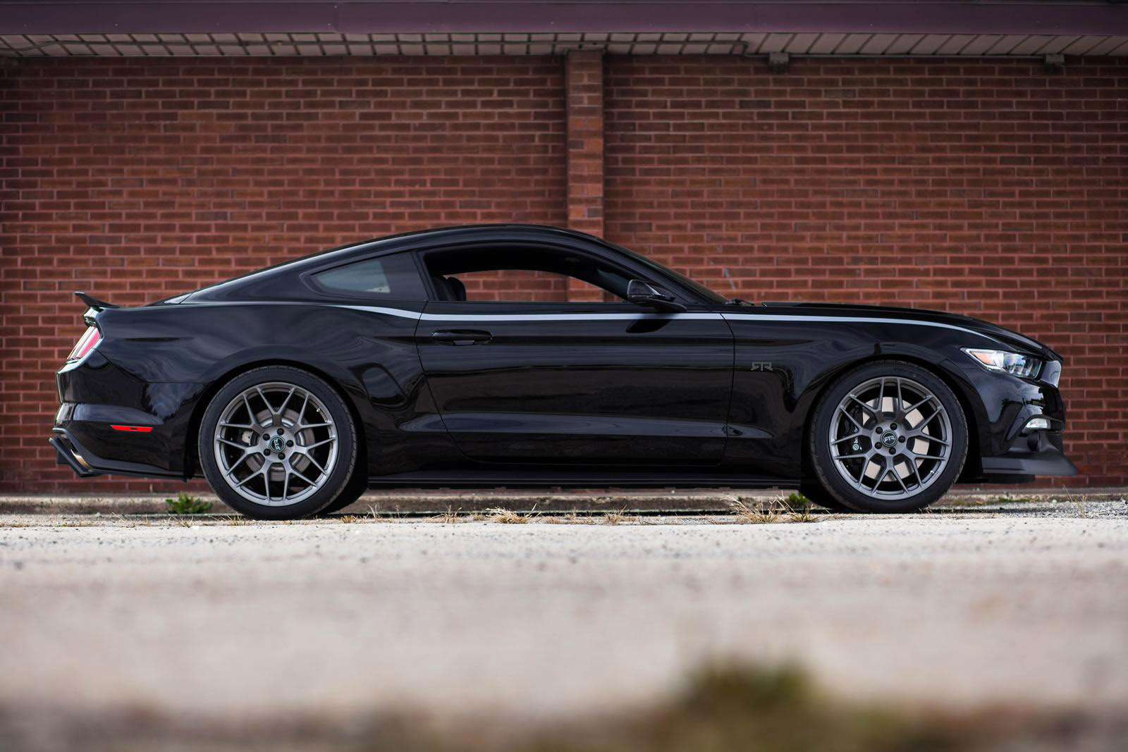 Ford Mustang RTR