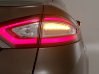 Ford Vignale Mondeo (2015) - picture 6 of 13