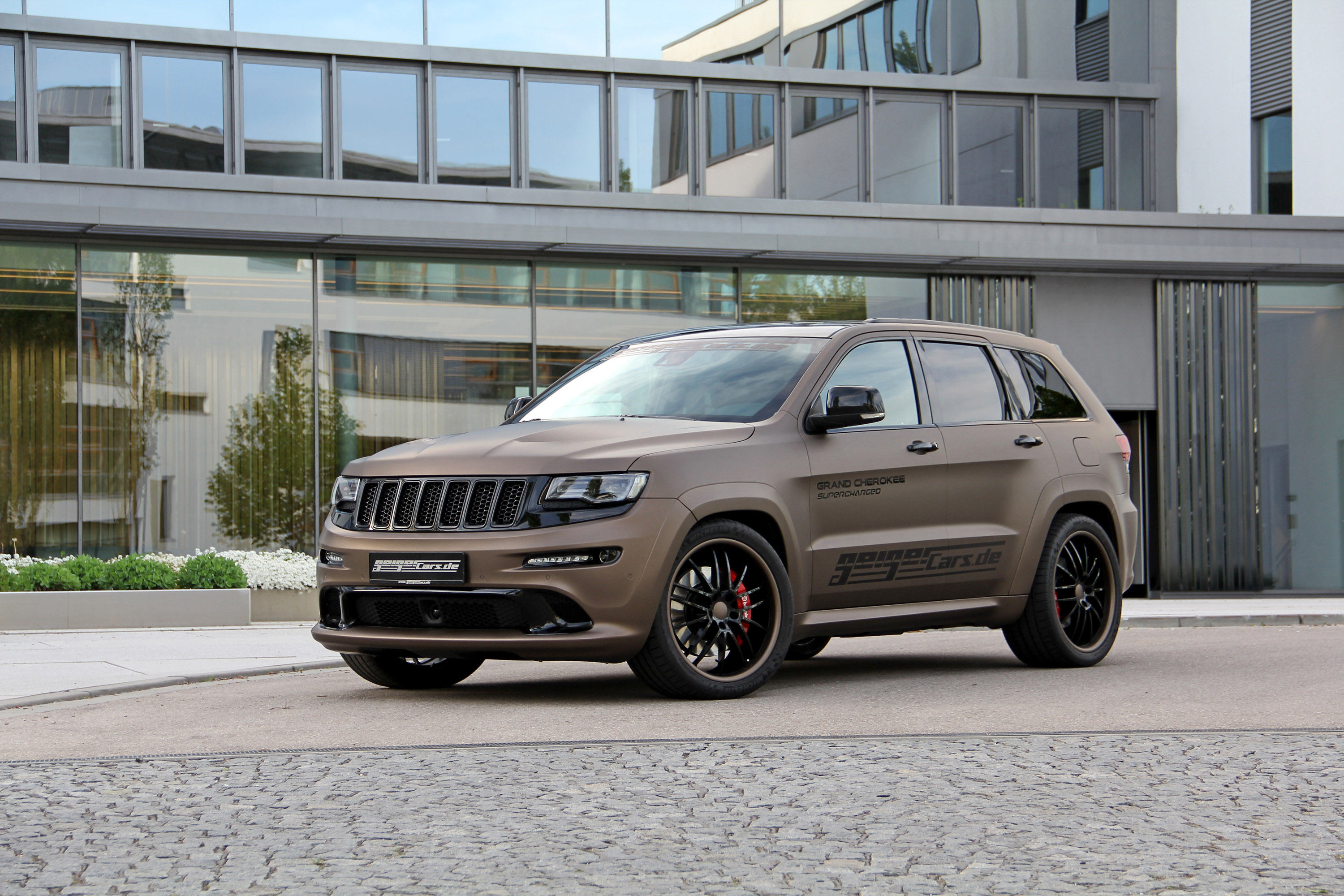 GeigerCars Jeep Grand Cherokee SRT