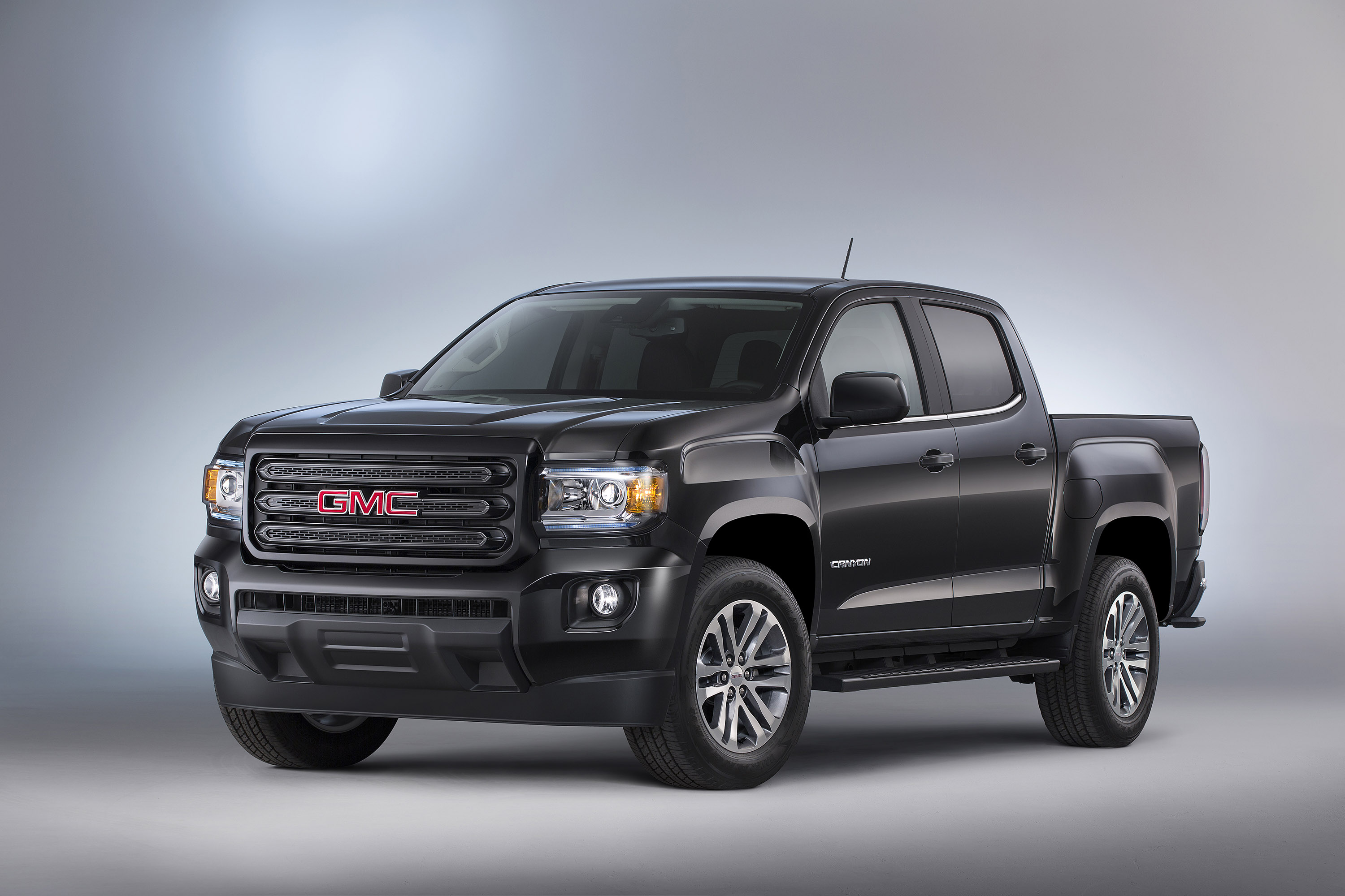 GMC Canyon Nightfall Edition