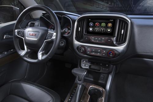 GMC Canyon (2015) - picture 8 of 22