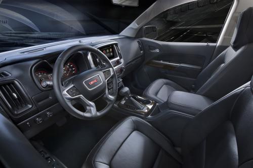 GMC Canyon (2015) - picture 9 of 22