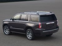 GMC Yukon Denali (2015) - picture 3 of 16