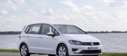 Golf Models With BlueMotion Engines (2015) - picture 4 of 7