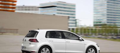 Volkswagen Golf TSI BlueMotion (2015) - picture 4 of 8