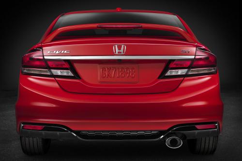 Honda Civic Si Sedan (2015) - picture 17 of 23