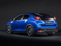 Honda Civic Sport (2015) - picture 2 of 9