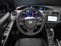 Honda Civic Sport (2015) - picture 5 of 9