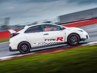 2015 Honda Civic Type R at famous race tracks (2016)
