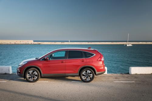 Honda CR-V Facelift (2015) - picture 16 of 32