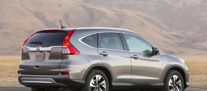 Honda CR-V (2015) - picture 15 of 28