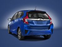 Honda Fit (2015) - picture 3 of 3