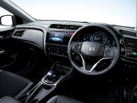 Honda Grace Hybrid (2015)