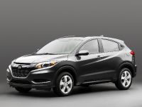 Honda HR-V SUV (2015) - picture 1 of 3