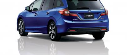 Honda Jade RS (2015) - picture 7 of 20