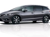 Honda Jade RS (2015) - picture 1 of 20