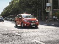 Honda Jazz (2015) - picture 1 of 14