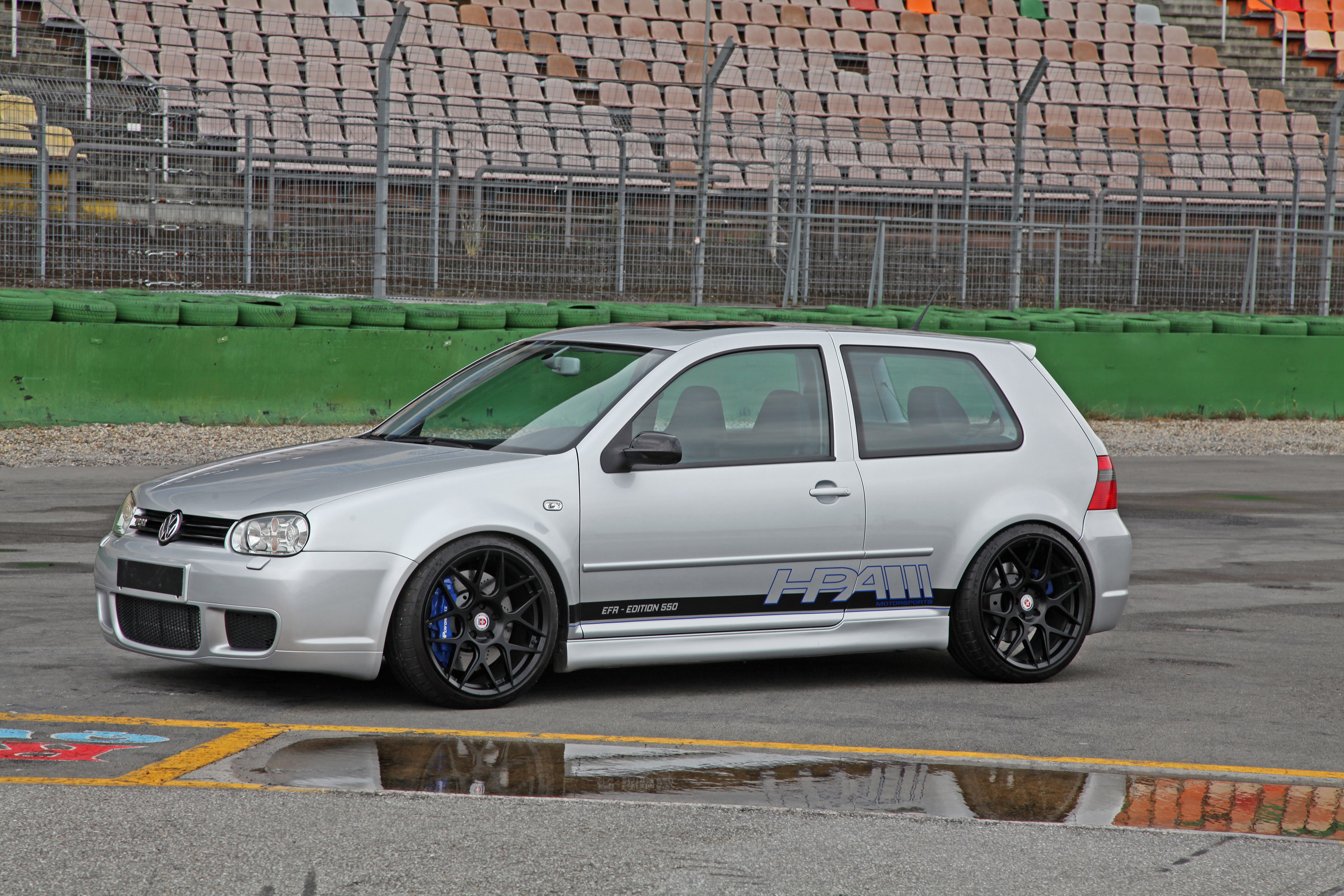 HPerformance Volkswagen Golf R32