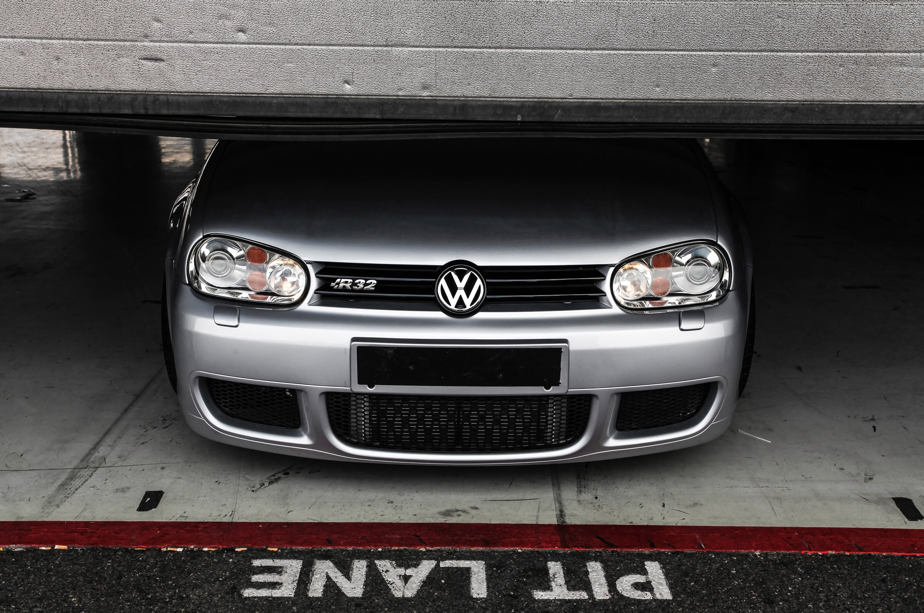 HPerformance Volkswagen Golf R32