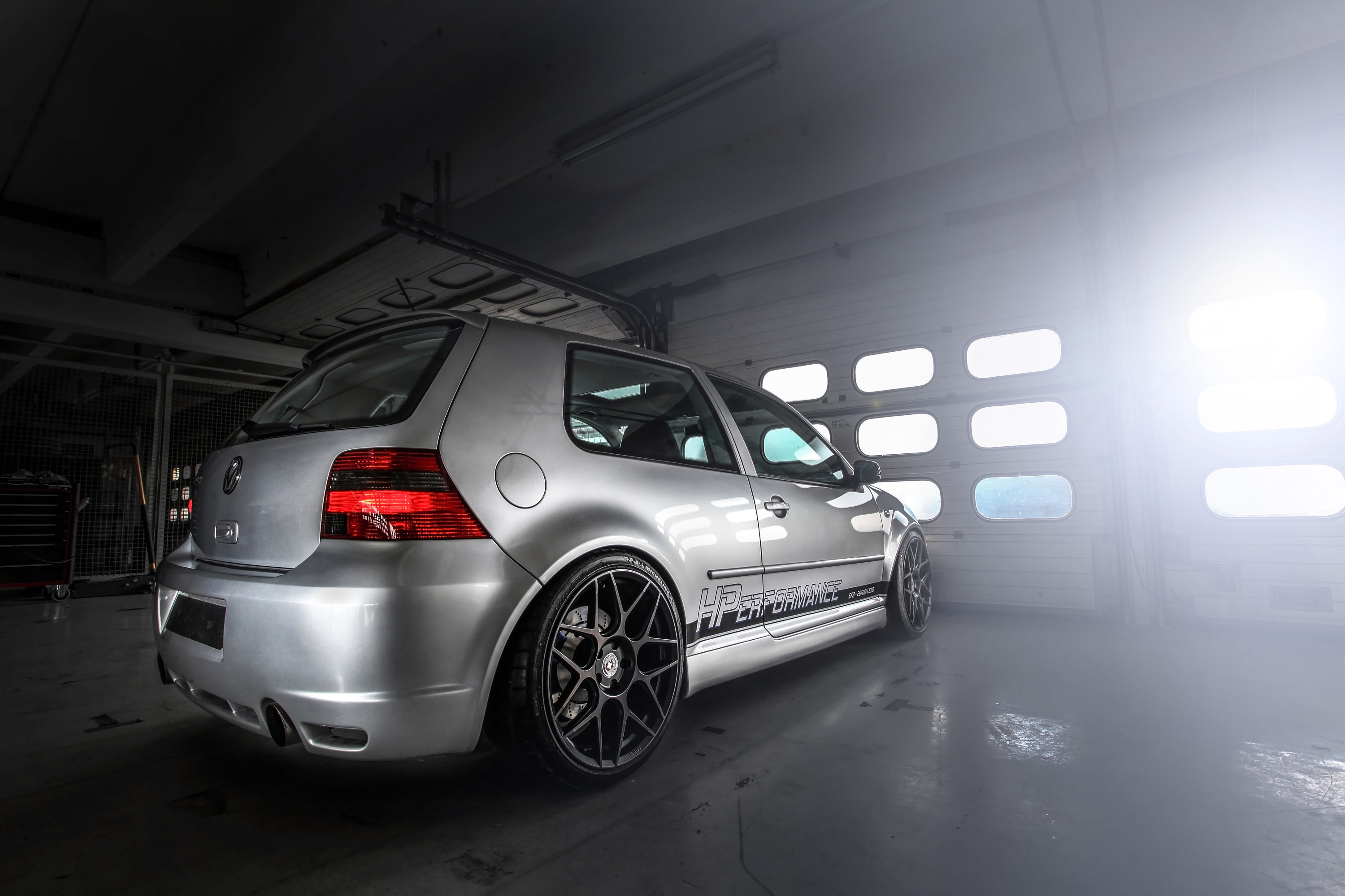 HPerformance Volkswagen Golf R32