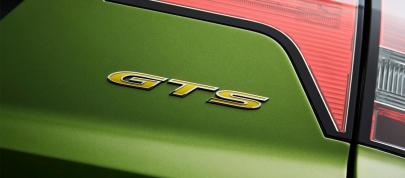HSV GTS Maloo (2015) - picture 7 of 12