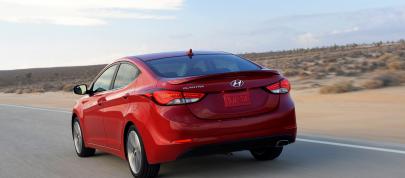 Hyundai Elantra Sedan (2015) - picture 23 of 50