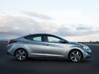 Hyundai Elantra Sedan (2015) - picture 14 of 50