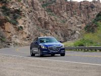 Hyundai Genesis (2015) - picture 5 of 26