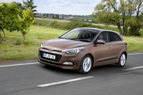 Hyundai New Generation i20 (2015) - picture 1 of 20
