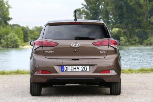 Hyundai New Generation i20 (2015) - picture 9 of 20