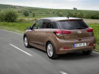 Hyundai New Generation i20 (2015) - picture 6 of 20
