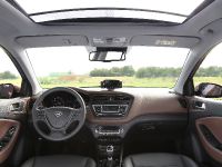 Hyundai New Generation i20 (2015) - picture 18 of 20