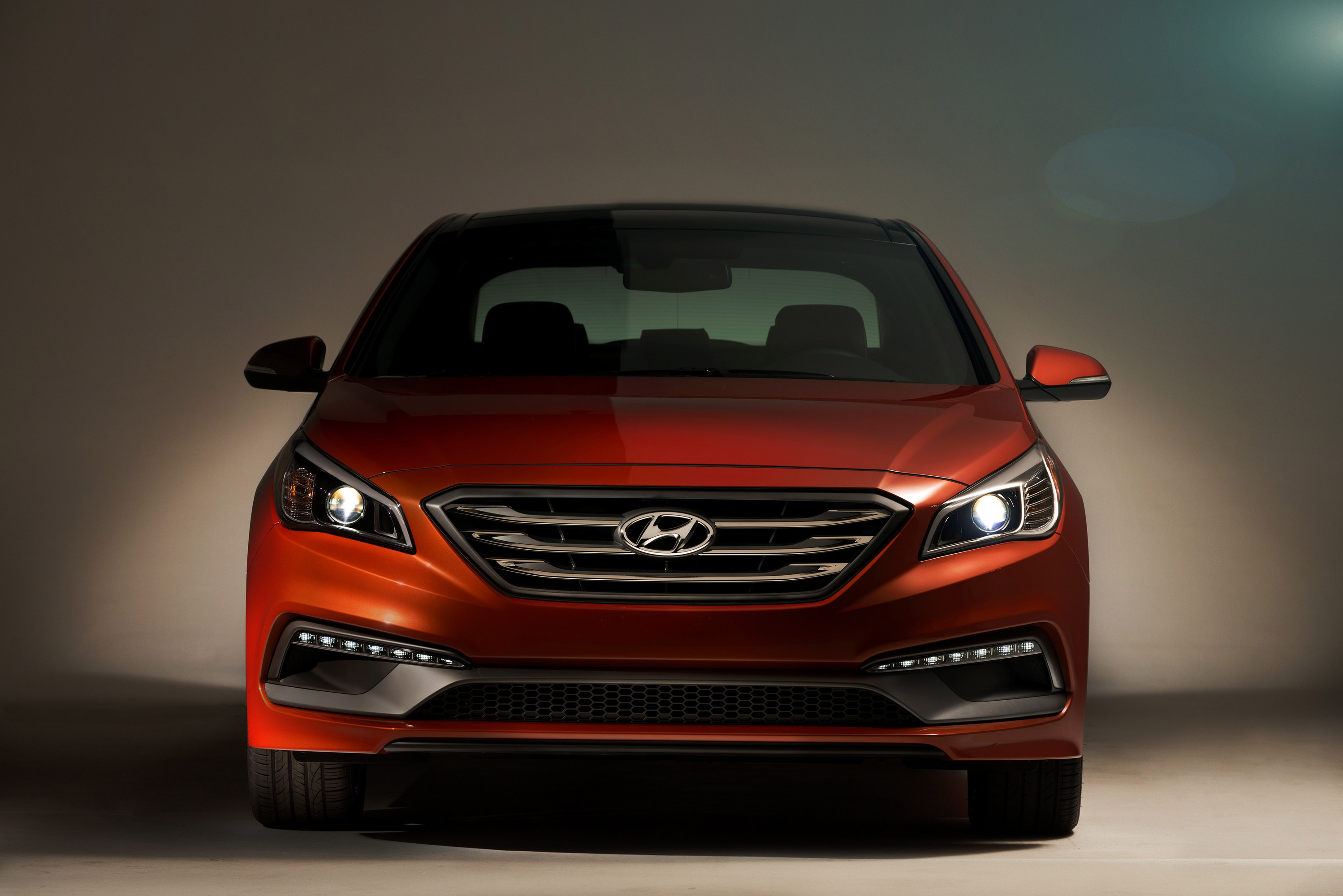 Hyundai Sonata 2-0T