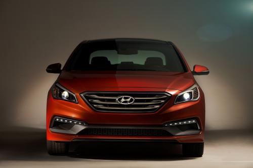Hyundai Sonata 2-0T (2015) - picture 1 of 6