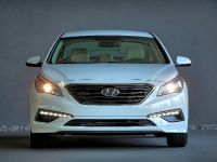 Hyundai Sonata Eco (2015) - picture 1 of 3