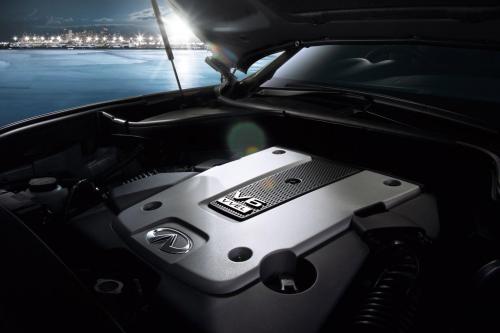 Infiniti Fuga (2015) - picture 8 of 15