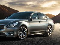 Infiniti Fuga (2015) - picture 6 of 15