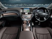 Infiniti Fuga (2015) - picture 10 of 15