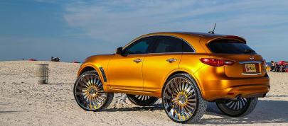 Infiniti FX with 32-inch wheels (2015) - picture 4 of 8