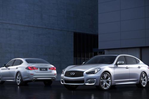 Infiniti Q70L Bespoke Edition (2015) - picture 1 of 7