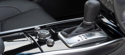 Infiniti Q70S (2015) - picture 15 of 19