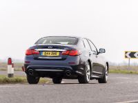 Infiniti Q70S (2015)