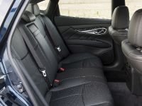 Infiniti Q70S (2015) - picture 14 of 19