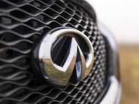 Infiniti Q70S (2015)