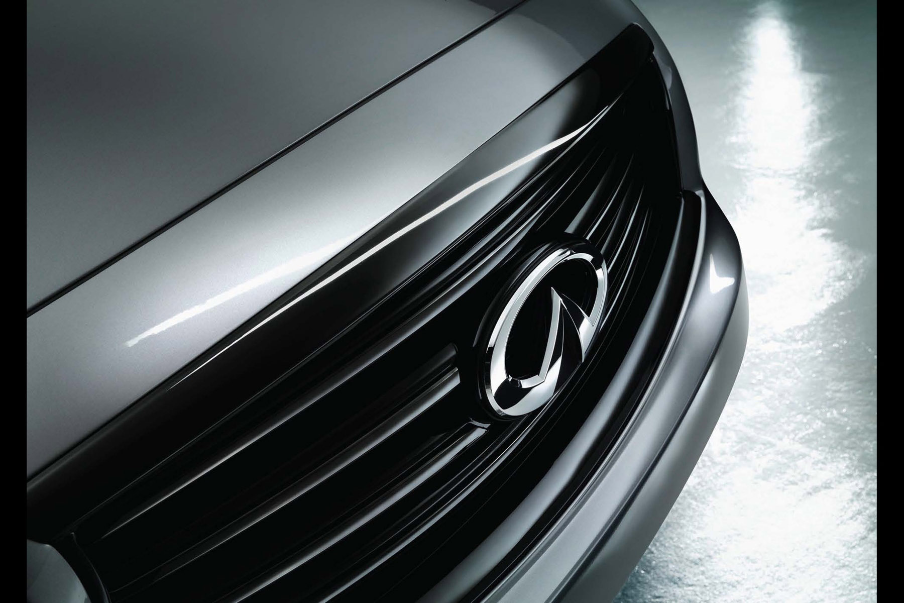 Infiniti QX70S Design