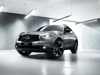 Infiniti QX70S Design (2015) - picture 1 of 5