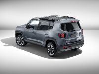 Jeep Renegade Trailhawk by Mopar (2015) - picture 2 of 9