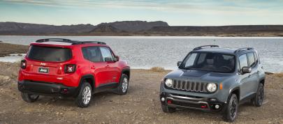 Jeep Renegade (2015) - picture 12 of 22