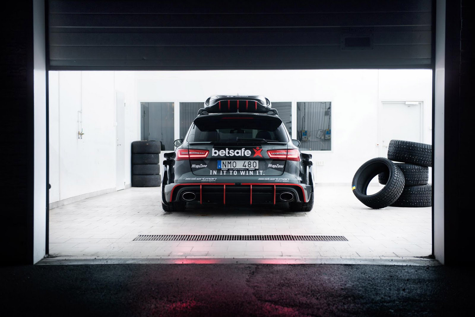 Jon Olsson Audi RS6 DTM